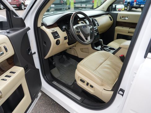Used 2019 Ford Flex Limited w/ Equipment Group 303A AWD/4WD image 13