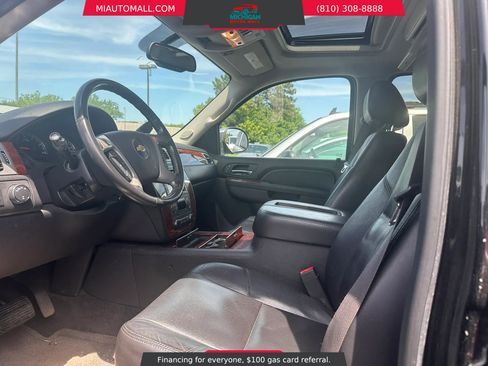 Used 2011 Chevrolet Suburban LTZ AWD/4WD image 6