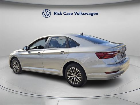 Used 2020 Volkswagen Jetta SE w/ SE Cold Weather Package image 7