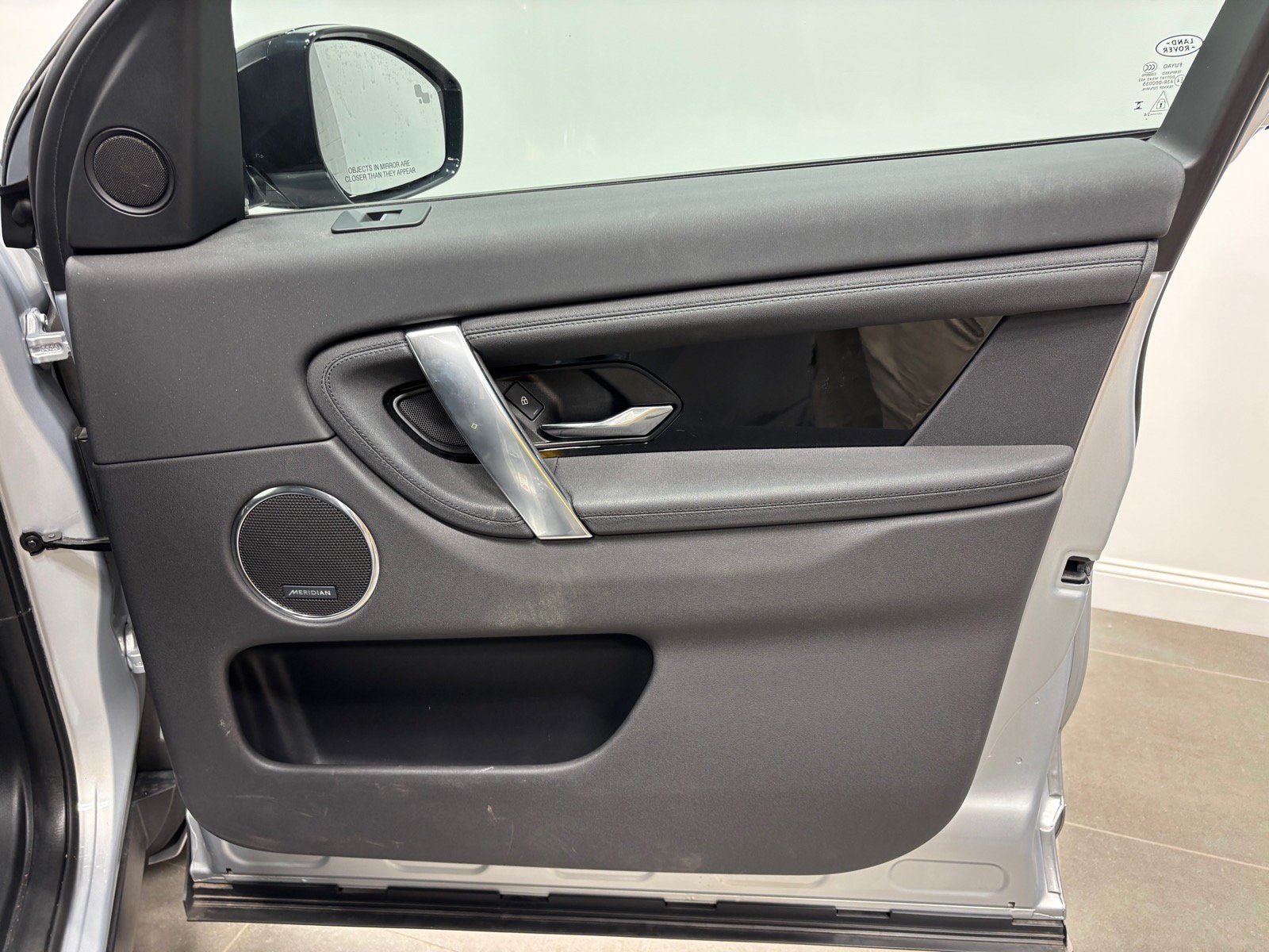 New 2024 Land Rover Discovery Sport S AWD/4WD image 31
