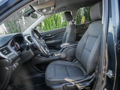 Used 2020 GMC Acadia SLE image 7