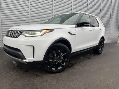 New 2026 Land Rover Discovery S