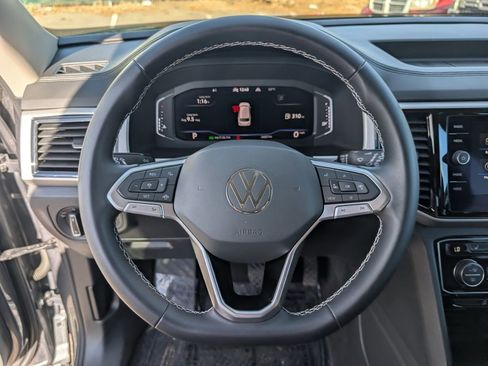 Used 2022 Volkswagen Atlas SE image 22
