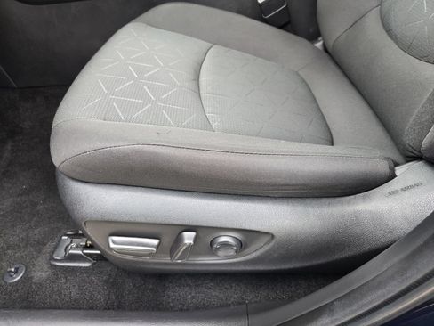 Used 2024 Toyota RAV4 XLE AWD/4WD image 16