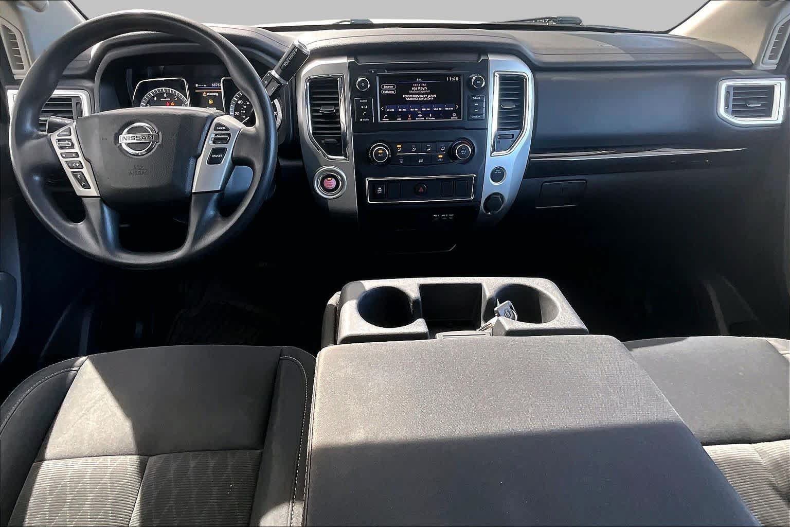 Used 2019 Nissan Titan SV RWD image 15