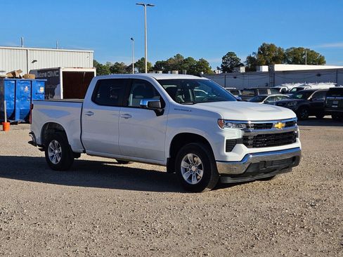 Used 2025 Chevrolet Silverado 1500 LT image 8