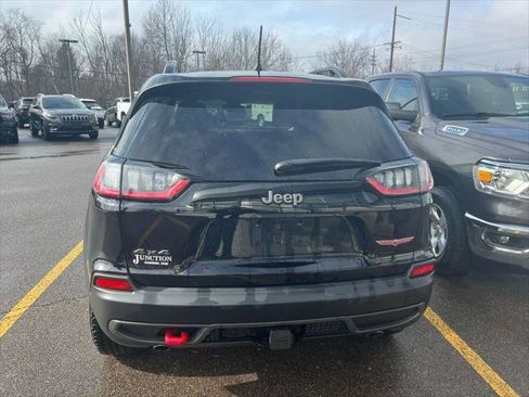 Certified 2022 Jeep Cherokee Trailhawk w/ Trailer Tow Group image 5