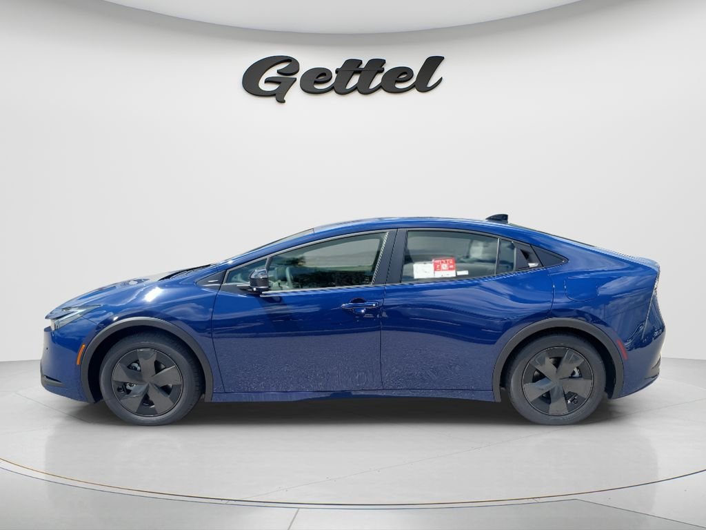 New 2027 Toyota Prius Plug-In Hybrid FWD image 8