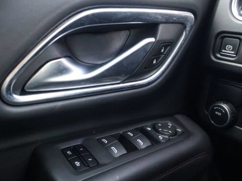 Used 2022 Chevrolet Tahoe RST w/ Luxury Package RWD image 18