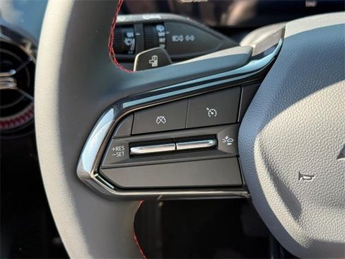 New 2026 Chevrolet Equinox EV RS image 13