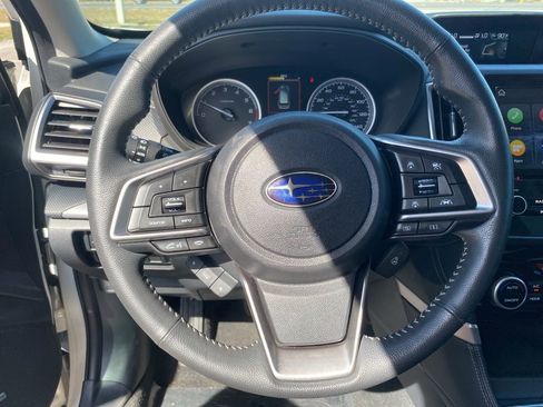 Used 2019 Subaru Forester Limited w/ Popular Package #3 image 19