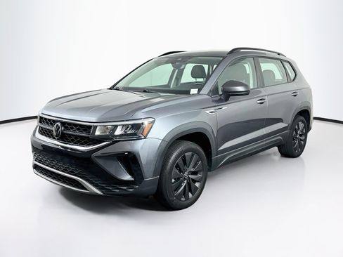 Used 2023 Volkswagen Taos S w/ Driver Assistance Package FWD image 3