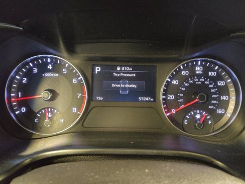 Used 2024 Kia Forte LXS FWD image 23