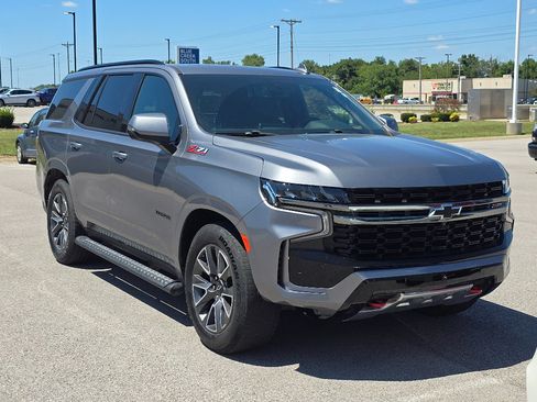 Used 2022 Chevrolet Tahoe Z71 w/ Z71 Off-Road Package AWD/4WD image 1