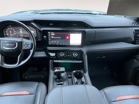 Used 2023 GMC Sierra 1500 AT4 w/ AT4 Premium Package image 11