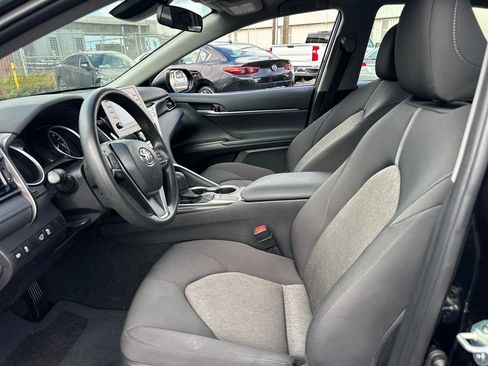 Used 2024 Toyota Camry LE FWD image 13