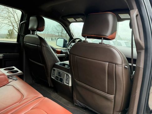 Used 2019 Ford F150 King Ranch w/ Equipment Group 601A Luxury AWD/4WD image 46