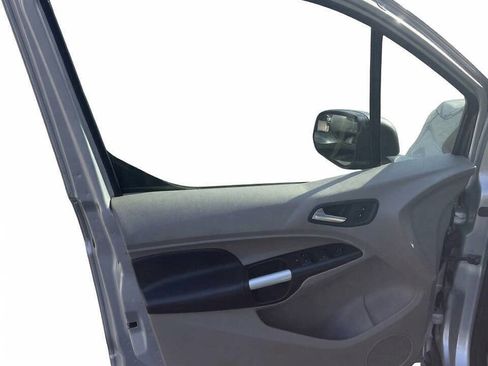 Used 2014 Ford Transit Connect XLT image 10