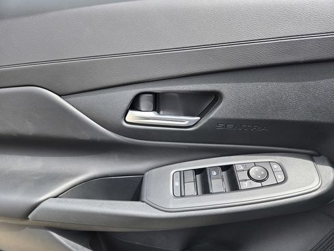 New 2026 Nissan Sentra SV w/ SV Convenience Package FWD image 12