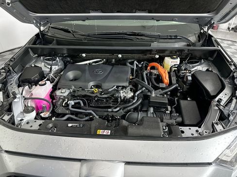 Used 2025 Toyota RAV4 LE image 29