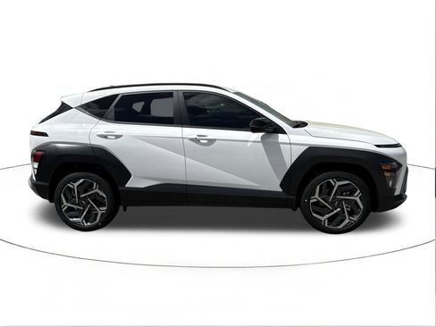 New 2026 Hyundai Kona SEL Premium FWD image 2