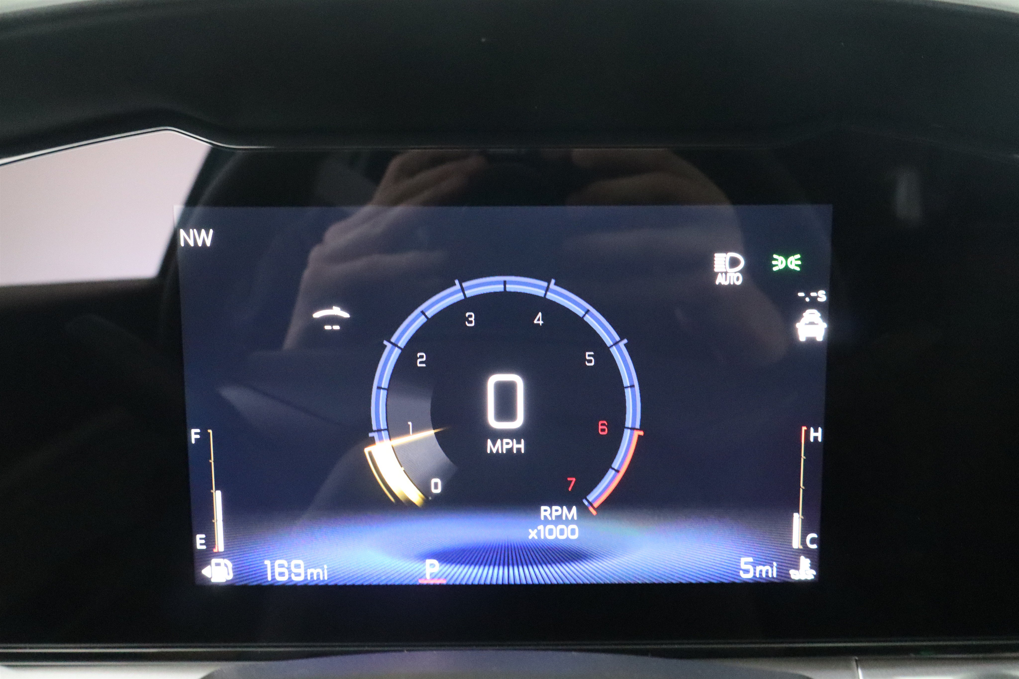 New 2026 Chevrolet Trax LT w/ Driver Confidence Package FWD image 19