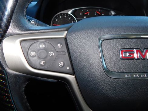 Used 2020 GMC Terrain Denali w/ Denali Premium Package image 32