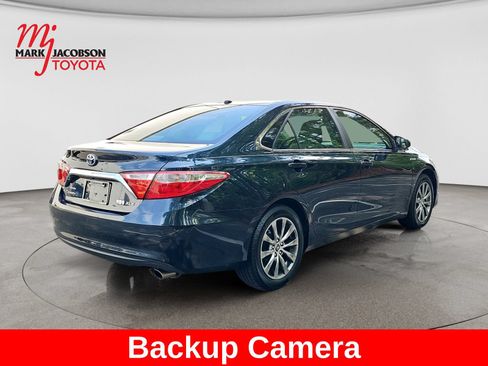 Used 2015 Toyota Camry XLE FWD image 8