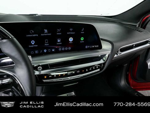Certified 2026 Cadillac Lyriq V AWD/4WD image 13