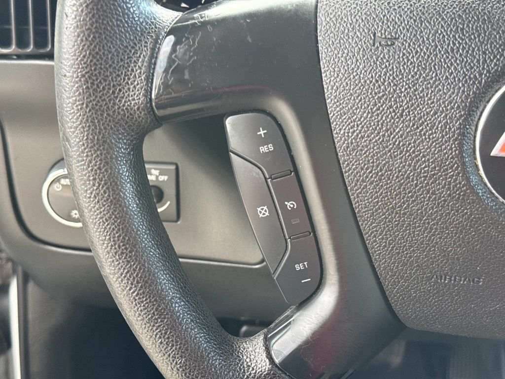 Used 2016 Chevrolet Express 3500 LT w/ LT Preferred Equipment Group RWD image 33