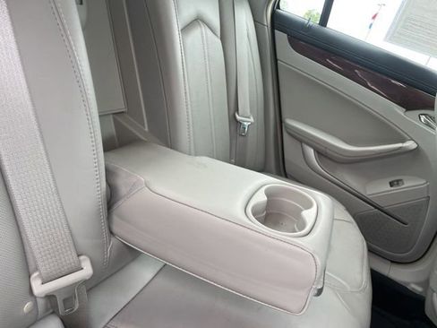 Used 2011 Cadillac CTS Luxury RWD image 48