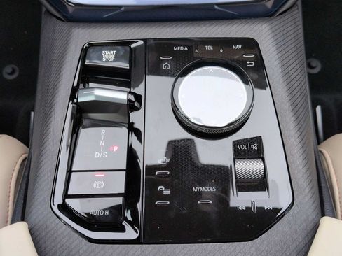 Used 2026 BMW X3 xDrive30i w/ M Sport Package AWD/4WD image 34