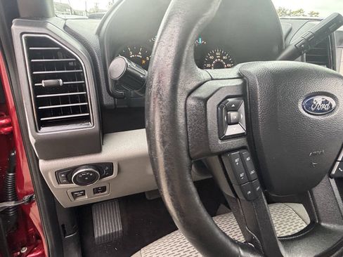 Used 2019 Ford F150 XLT w/ Equipment Group 302A Luxury AWD/4WD image 32