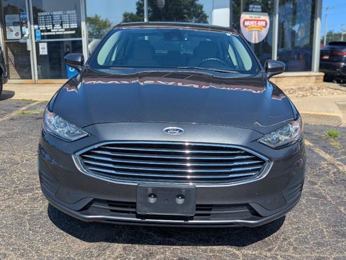 Used 2019 Ford Fusion S FWD image 2