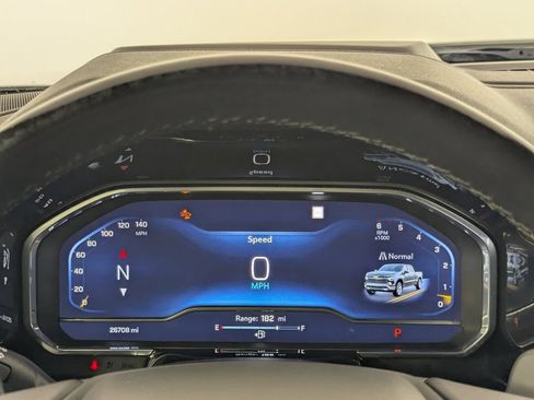 Used 2022 Chevrolet Silverado 1500 LTZ w/ Technology Package RWD image 19