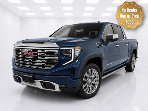 Used 2024 GMC Sierra 1500 Denali w/ Denali Reserve Package AWD/4WD image 1