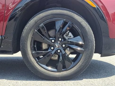 Used 2024 Buick Encore GX Sport Touring AWD/4WD image 8