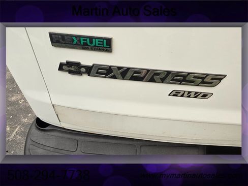 Used 2010 Chevrolet Express 1500 AWD w/ Power Package image 11