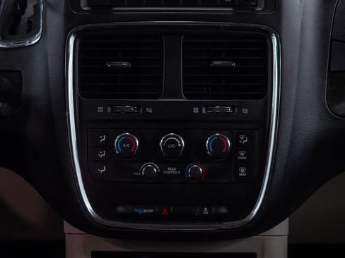 Used 2014 Dodge Grand Caravan SE w/ Quick Order Package 29E SE FWD image 28