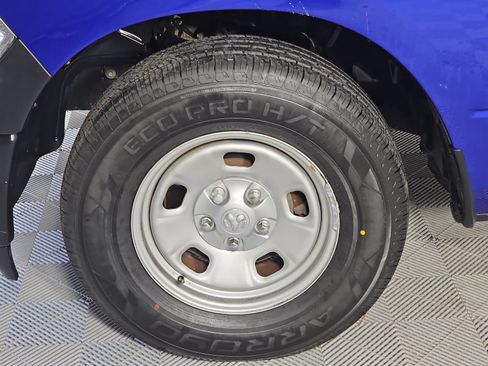 Used 2018 RAM 1500 Tradesman w/ Popular Equipment Group RWD image 10