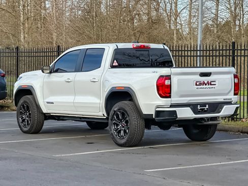 Used 2025 GMC Canyon Elevation AWD/4WD image 6