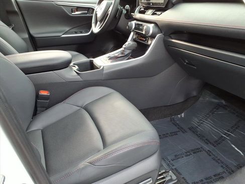 Certified 2024 Toyota RAV4 XSE image 9