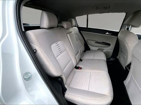 Used 2020 Kia Sportage LX w/ LX Popular Package image 20