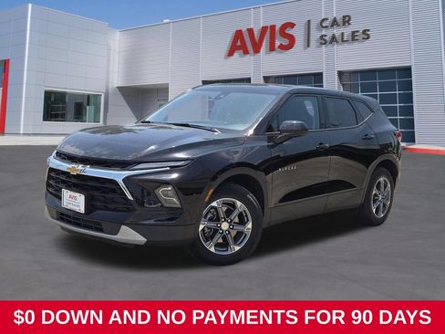 Used 2025 Chevrolet Blazer LT FWD image 1