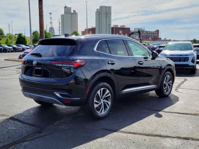 Used 2023 Buick Envision Essence AWD/4WD image 2