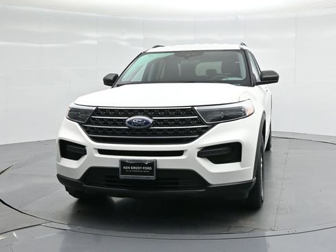 Certified 2023 Ford Explorer XLT image 59