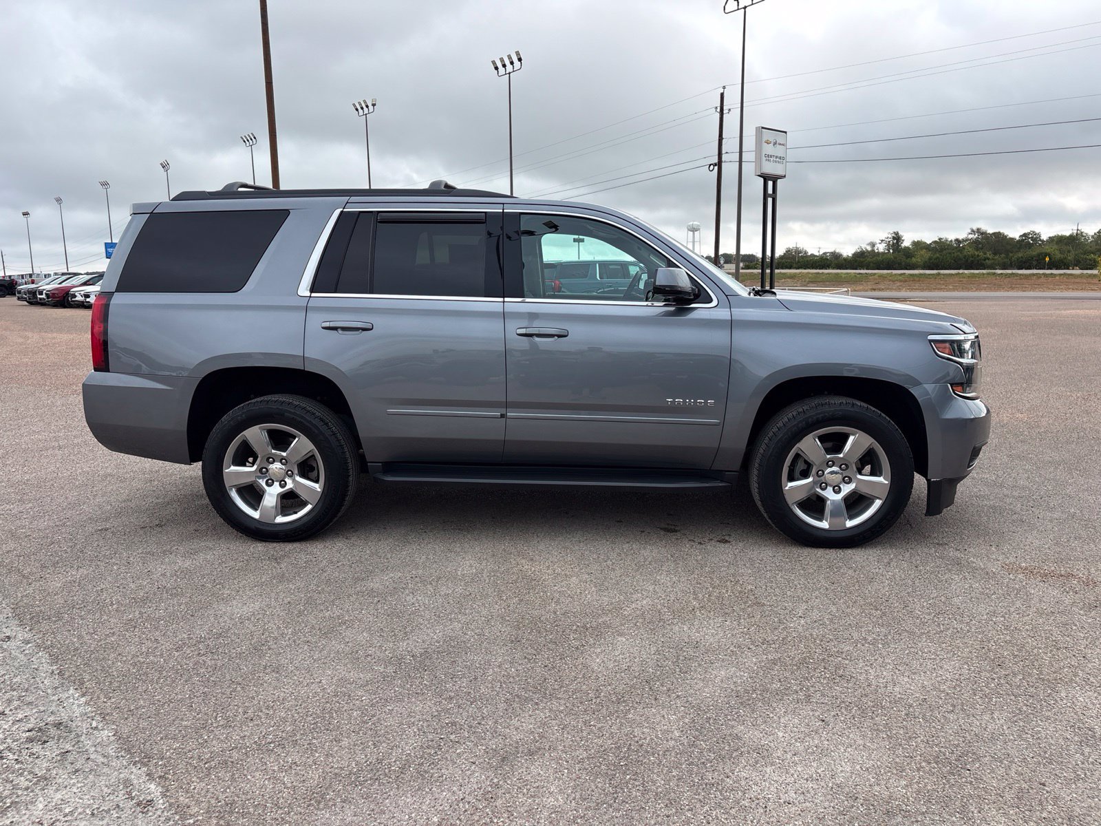 Used 2018 Chevrolet Tahoe LS w/ All-Season Package RWD image 7
