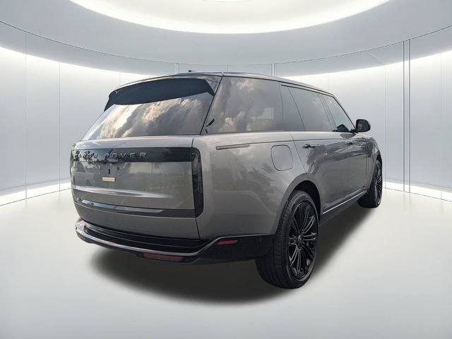 Used 2025 Land Rover Range Rover Long Wheelbase SE AWD/4WD image 5