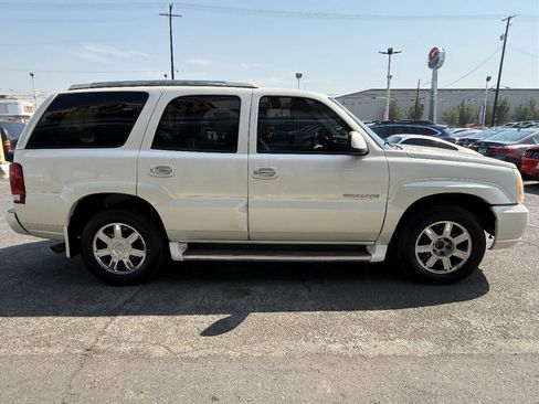 Used 2006 Cadillac Escalade AWD image 5