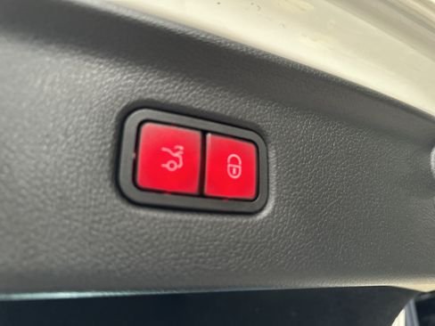 Certified 2023 Mercedes-Benz S 580 4MATIC Sedan image 17